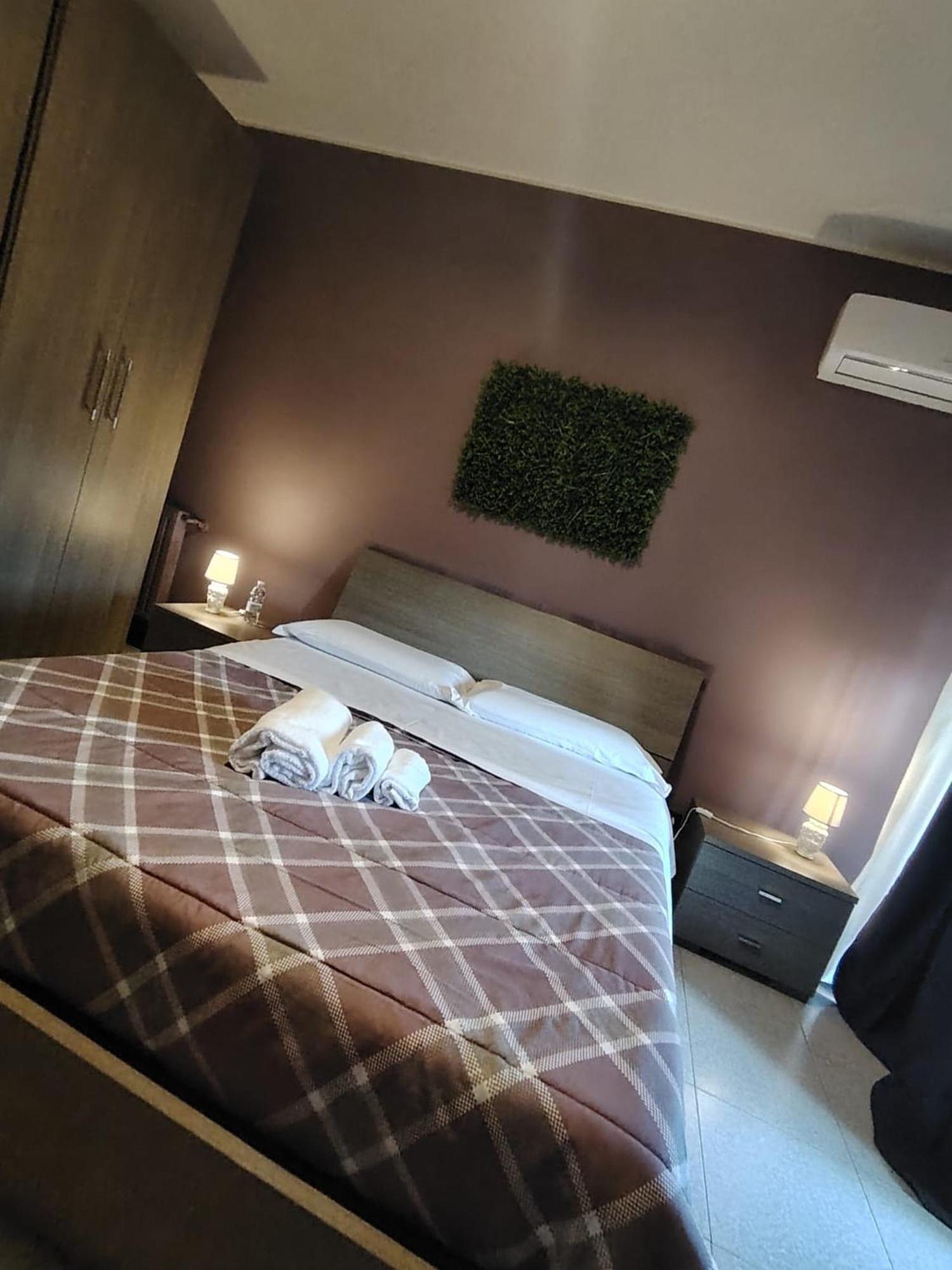 Calipso Bed&Breakfast Catánia Buitenkant foto