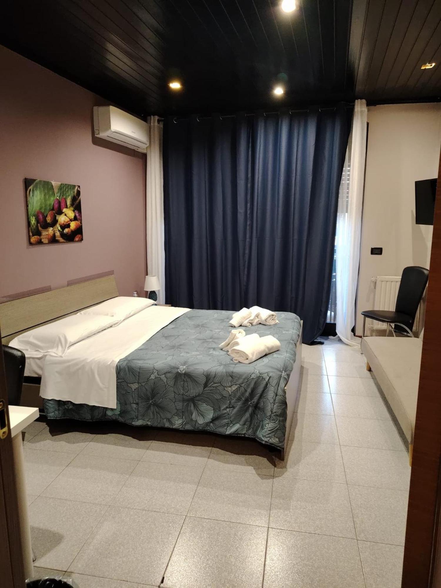 Calipso Bed&Breakfast Catánia Buitenkant foto